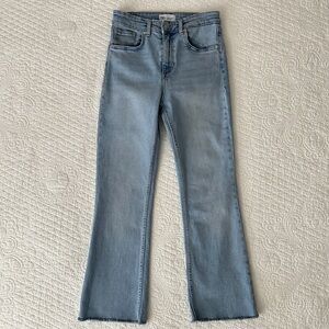 Zara Cropped Boot Cut Flare Light Wash Women's Jeans Size 4 Denim